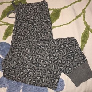 Grey leopard Abercrombie joggers